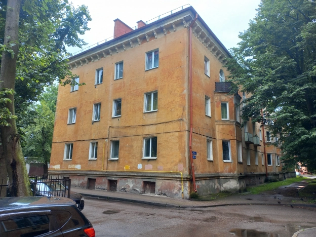 Купить комнату в Калининграде. Вариант № 762864, 13, площадь -  квм, цена 1550000 рублей