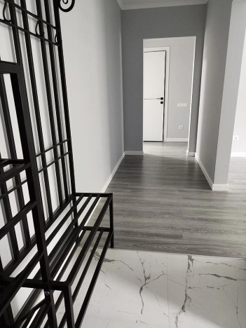 Купить трехкомнатную квартиру в Ростовской области. Вариант № 6227820, 10, площадь -  квм, цена 8349999 рублей