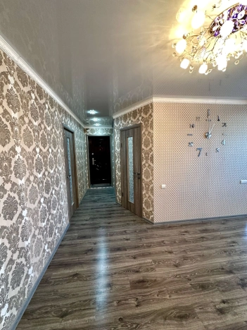Купить квартиру на улице Орский проспект в Орске. Вариант № 32054, 9, площадь - квм, цена 4000000.0000 рублей