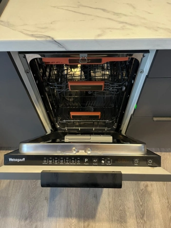 Купить дом в Кемеровской Области — Кузбассе. Вариант № 26256, 15, площадь -  квм, цена 36000000 рублей