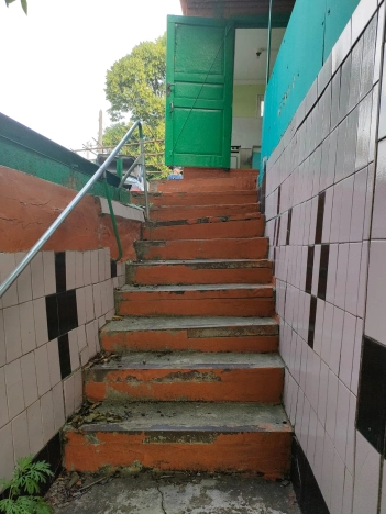 Купить дом на улице Каратаева в Ростове-на-Дону. Вариант № 27854, 9, площадь -  квм, цена 4000000 рублей