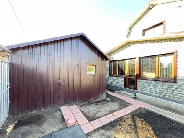 Купить дом в Барнауле. Вариант № 3815295, 17, площадь -  квм, цена 7775000 рублей