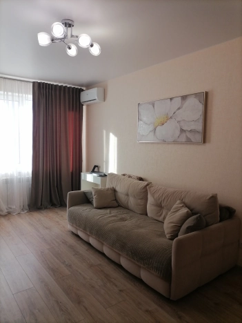 Купить двухкомнатную квартиру в Воронеже. Вариант № 9446818, 6, площадь - квм, цена 7000000 рублей