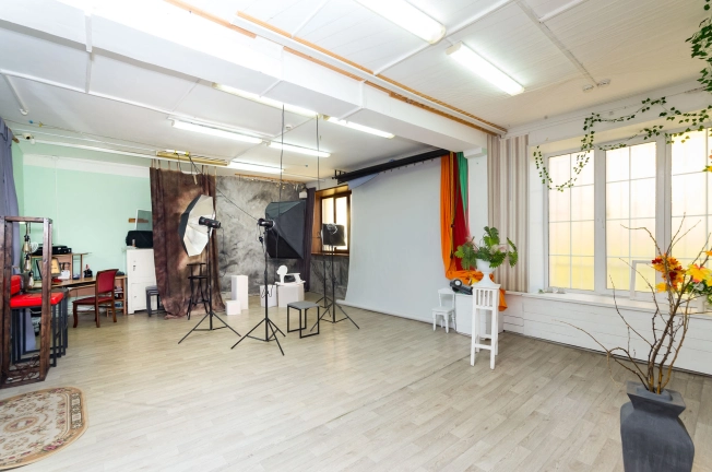 Купить коммерческую недвижимость в Тобольске. Вариант № 14638, 46, площадь -  квм, цена 21000000 рублей