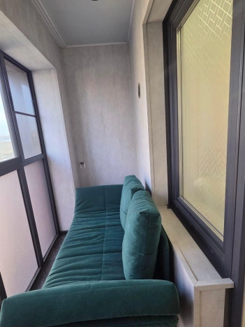 Купить квартиру на улице Дальневосточная в Иркутске. Вариант № 6949657, 12, площадь - квм, цена 9750000 рублей