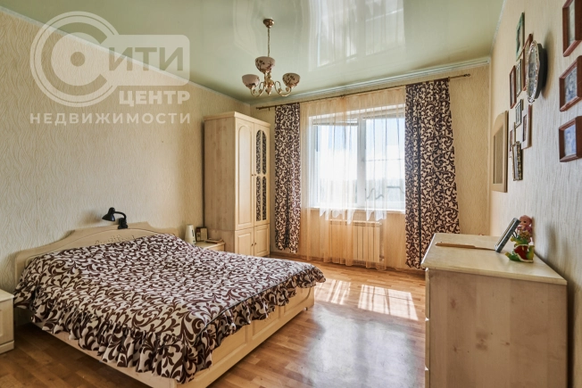 Купить дом в районе Советский в Воронеже. Вариант № 979210, 12, площадь -  квм, цена 14900000 рублей