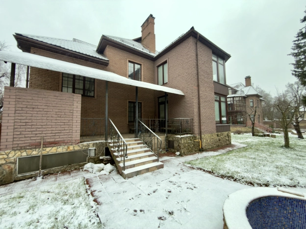 Купить дом в Москве. Вариант № 9958474, 6, площадь -  квм, цена 115000000 рублей