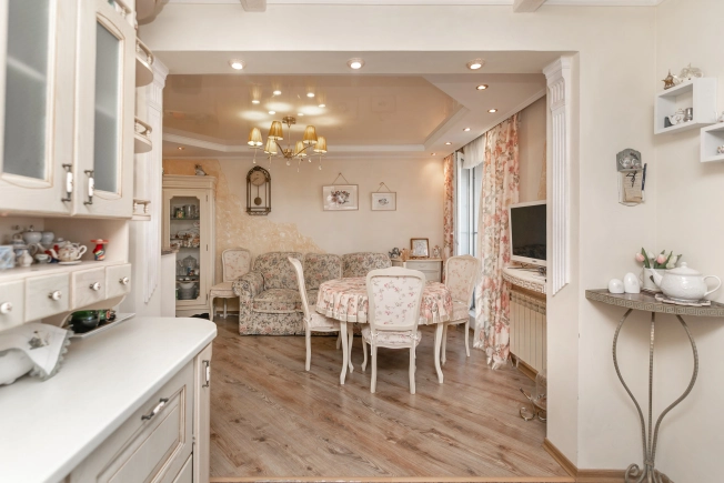 Купить квартиру на улице Сигнальная в Республике Крым. Вариант № 10486444, 6, площадь -  квм, цена 12700000 рублей