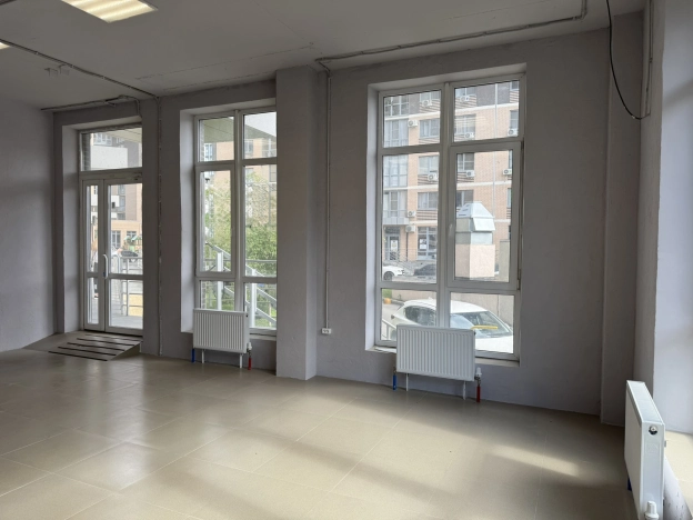 Купить коммерческую недвижимость свободного назначения в Ростове-на-Дону. Вариант № 5265872, 0, площадь -  квм, цена 12000000 рублей