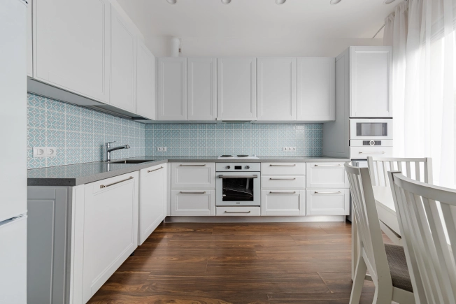 Купить квартиру на вторичке у метро Беговая в Санкт-Петербурге. Вариант № 956858, 0, площадь -  квм, цена 16300000 рублей