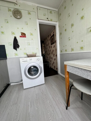 Купить однокомнатную квартиру на вторичке на улице Давыдковская в Москве. Вариант № 11047043, 4, площадь -  квм, цена 10800000 рублей