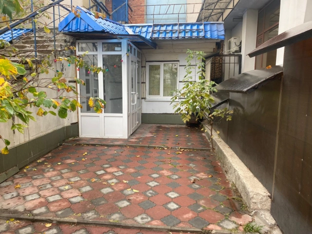 Купить коммерческую недвижимость свободного назначения в Рязани. Вариант № 15706, 1, площадь -  квм, цена 10000000 рублей