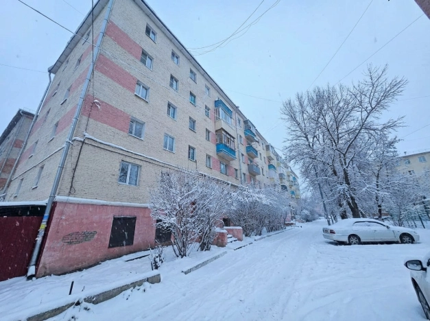 Купить квартиру на улице Бабушкина в Улан-Удэ. Вариант № 48549, 0, площадь -  квм, цена 4400000 рублей