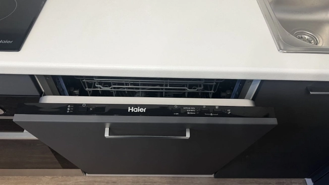 Купить квартиру в Москве. Вариант № 10223831, 7, площадь -  квм, цена 10000000 рублей