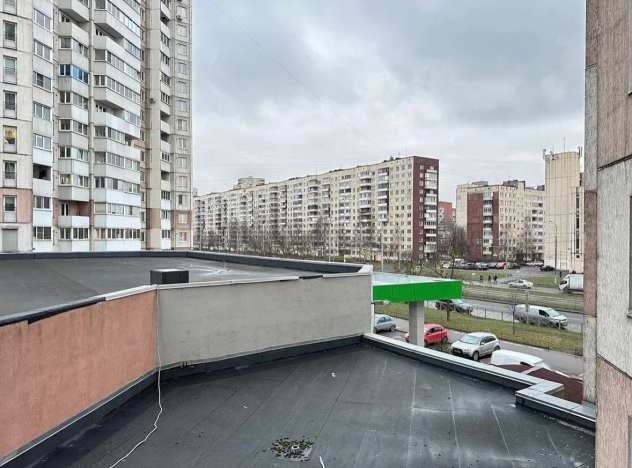 Купить квартиру у метро Ладожская в Санкт-Петербурге. Вариант № 10417105, 7, площадь - квм, цена 13000000 рублей