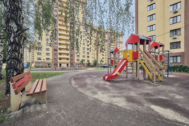 Купить двухкомнатную квартиру в Рязанской области. Вариант № 55265, 16, площадь -  квм, цена 10800000 рублей