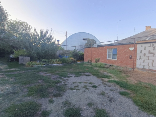 Купить двухкомнатную квартиру на улице Седина в Ейске. Вариант № 54579, 11, площадь -  квм, цена 2950000 рублей