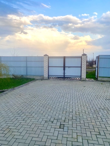 Купить дом в Воронеже. Вариант № 34873, 27, площадь -  квм, цена 9399000 рублей