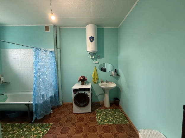 Купить дом на улице Везельская в Белгороде. Вариант № 6908245, 35, площадь -  квм, цена 9900000 рублей