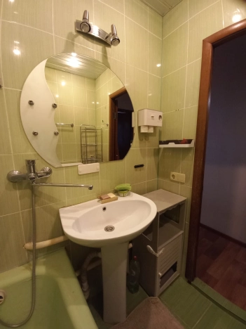 Купить квартиру в Москве. Вариант № 8060930, 13, площадь - квм, цена 16500000 рублей