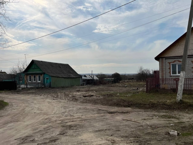 Купить земельный участок в Пензе. Вариант № 35203, 3, площадь -  квм, цена 1290000 рублей