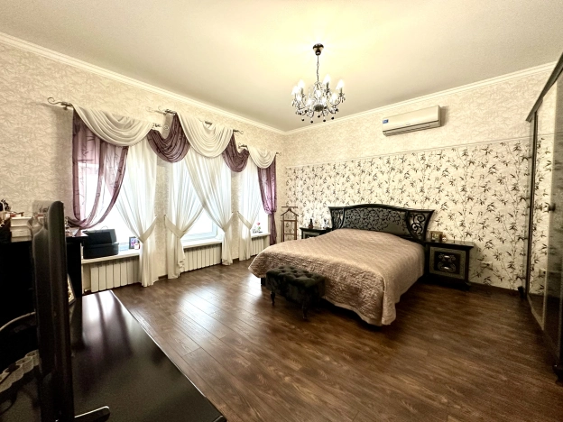 Купить дом в Краснодаре. Вариант № 44952, 26, площадь - квм, цена 44440000.0000 рублей
