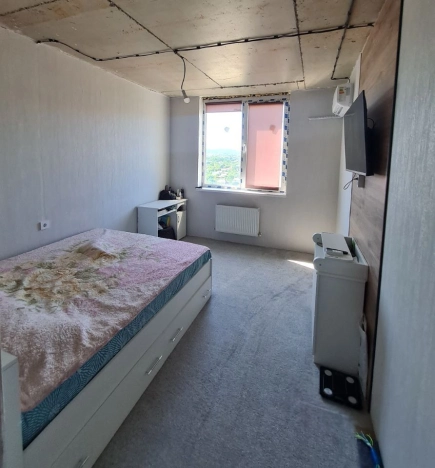 Купить однокомнатную квартиру в Краснодарском крае. Вариант № 9877017, 1, площадь -  квм, цена 4350000 рублей