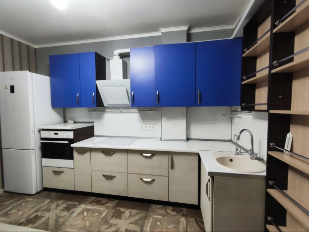 Купить квартиру на улице Есенина в Белгороде. Вариант № 23028, 1, площадь -  квм, цена 6250000 рублей