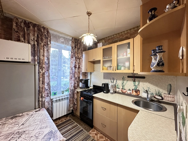 Купить квартиру на вторичке в Москве. Вариант № 7598814, 3, площадь -  квм, цена 11200000 рублей