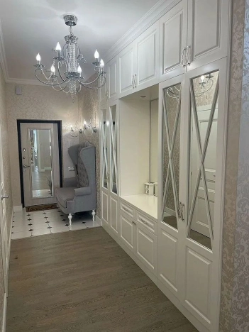 Купить трехкомнатную квартиру в районе Кировский в Ростове-на-Дону. Вариант № 35269, 4, площадь -  квм, цена 42900000 рублей