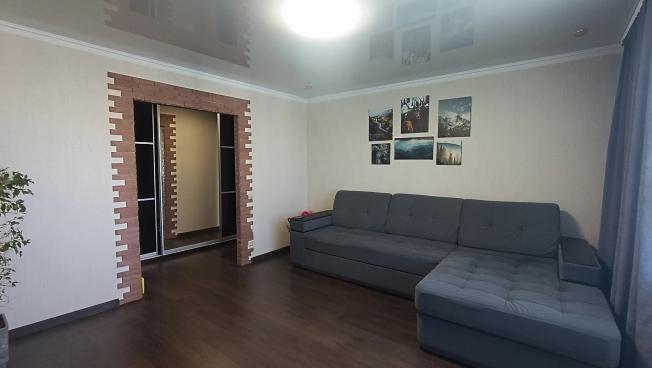 Снять квартиру в Тобольске. Вариант № 3146141, 2, площадь -  квм, цена 60000 рублей