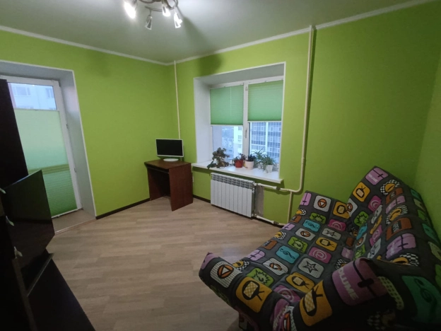 Купить четырехкомнатную квартиру на вторичке в районе Октябрьский в Пензе. Вариант № 12844, 6, площадь -  квм, цена 8790000 рублей