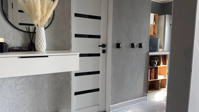 Купить однокомнатную квартиру на улице Строителей в Чите. Вариант № 7199486, 20, площадь -  квм, цена 8200000 рублей