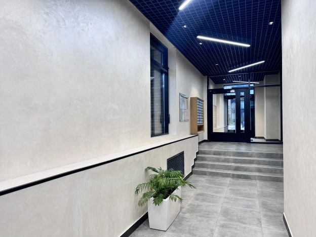 Купить Студию на вторичке в районе Выборгский в Санкт-Петербурге. Вариант № 8496742, 19, площадь -  квм, цена 9750000 рублей