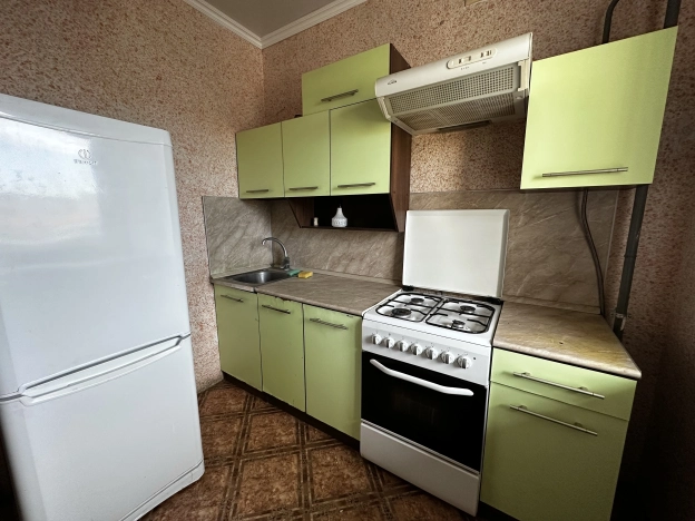 Купить однокомнатную квартиру на улице Войсковая в Краснодаре. Вариант № 239580, 4, площадь -  квм, цена 3150000 рублей