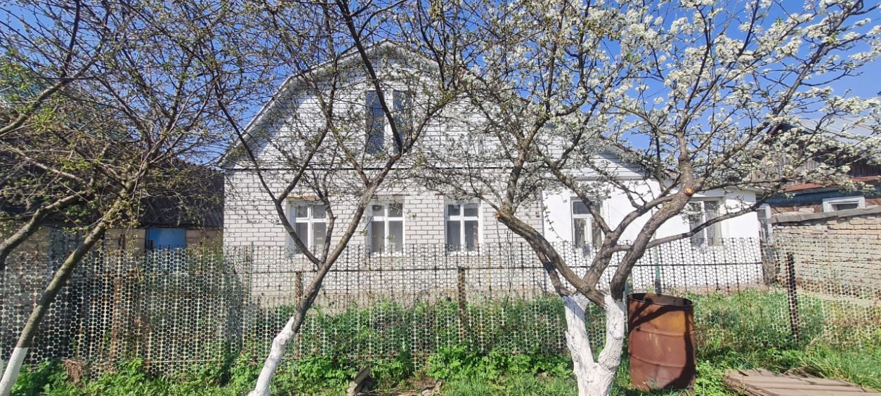 Photo https://36000382-a1c2-4a8a-a109-3fc3bfc73cf7.selcdn.net/App/Entity/ObjectRealty/ObjectRealty/BF/f8a5f64f-1ec7-40ed-b8d7-9650d348a2ee/wvHAnqZt5xTX25wk5kiDxFZS7XxnSC2TplglbXFL.jpg.compressed.webp