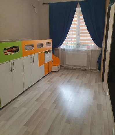 Купить однокомнатную квартиру в Ростовской области. Вариант № 10009041, 3, площадь -  квм, цена 5550000 рублей