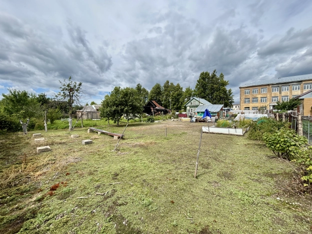 Купить дом на улице Старая Ляча в Ярославской области. Вариант № 27872, 13, площадь -  квм, цена 1500000 рублей