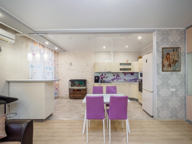 Купить квартиру в Омске. Вариант № 9194395, 2, площадь -  квм, цена 12500000 рублей