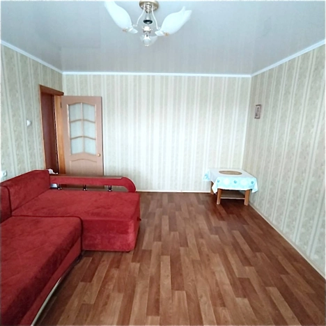 Купить четырехкомнатную квартиру в Приморском крае. Вариант № 33998, 8, площадь -  квм, цена 7650000 рублей