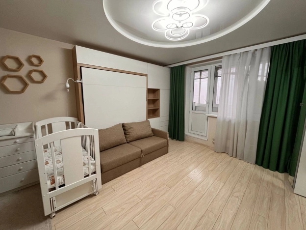 Купить квартиру в Москве. Вариант № 10247220, 4, площадь - квм, цена 16100000 рублей