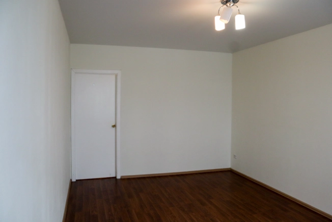 Купить квартиру на улице Твардовского в Новосибирске. Вариант № 8144369, 14, площадь -  квм, цена 4900000 рублей