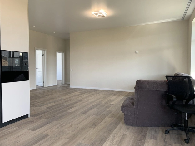 Купить дом в Воронеже. Вариант № 1301050, 12, площадь -  квм, цена 14000000 рублей