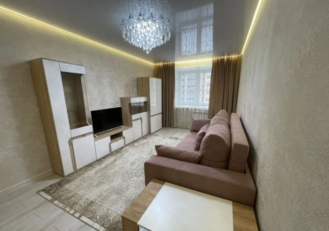 Снять квартиру на улице Гвардейская в Владимире. Вариант № 298628, 1, площадь -  квм, цена 70000 рублей