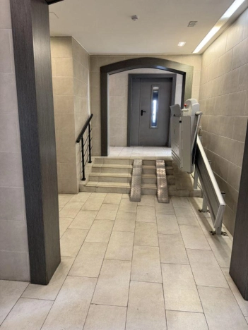 Купить квартиру в Москве. Вариант № 9225385, 3, площадь -  квм, цена 12500000 рублей