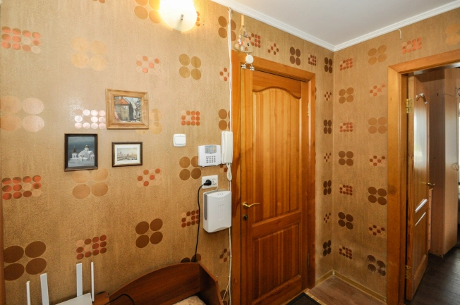 Купить трехкомнатную квартиру в районе Ленинский в Новосибирске. Вариант № 54252, 22, площадь -  квм, цена 8900000 рублей