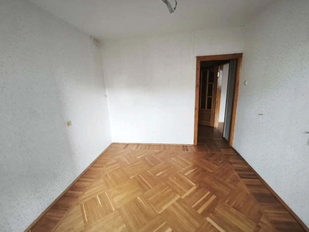 Купить квартиру в Белгороде. Вариант № 8531278, 6, площадь -  квм, цена 5800000 рублей