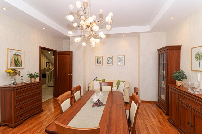 Купить четырехкомнатную квартиру в Владимирской области. Вариант № 9259268, 0, площадь -  квм, цена 16500000 рублей