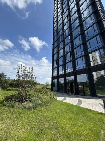 Купить квартиру в Москве. Вариант № 9321608, 32, площадь -  квм, цена 37000000 рублей