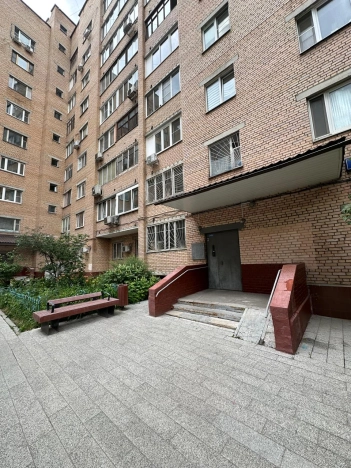 Купить квартиру в Москве. Вариант № 3235886, 17, площадь - квм, цена 37500000.0000 рублей